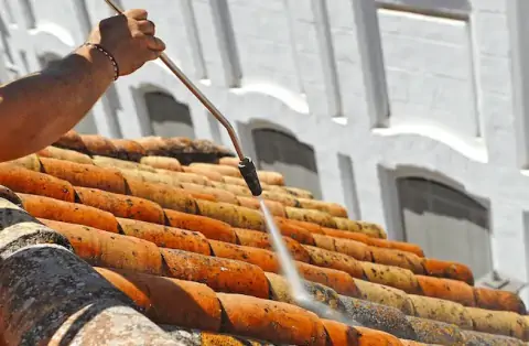 Nettoyage de toitures - Coat-Méal